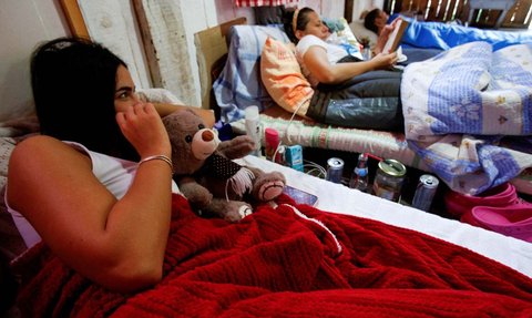 FOTO: Semangat Warga Montenegro Berlomba Jadi Orang Paling Malas, Sehari-hari Cuma Rebahan dan HP-an