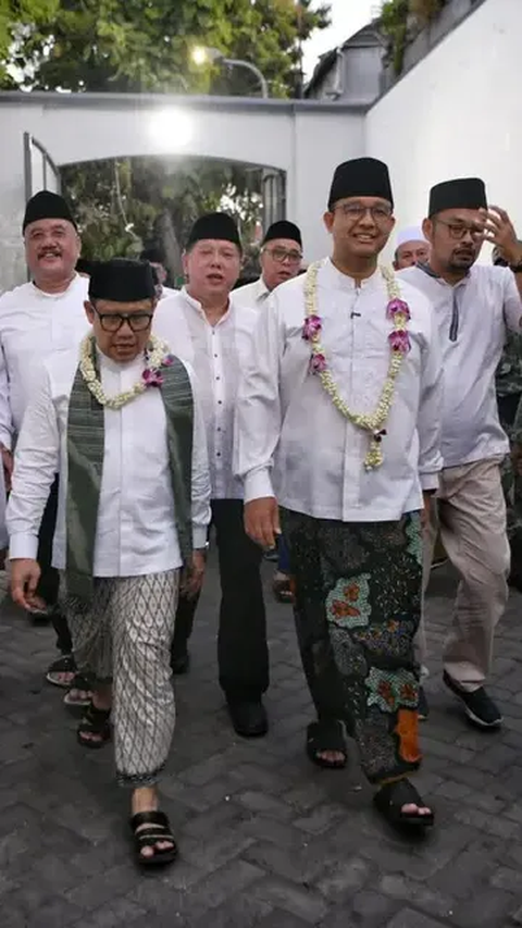 Ini Alasan Cak Imin Ajak Anies Ziarah ke Makam Sunan Ampel