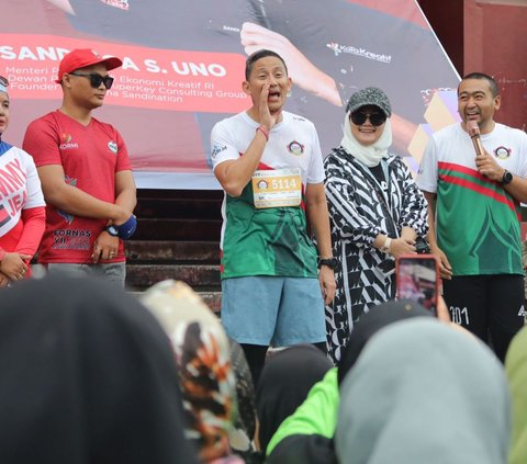 Harga Beras Naik, Sandiaga Uno Gelar Sembako Murah di Padang