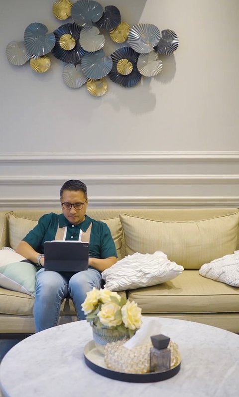 Stingy! 10 Luxurious Photos of Arie Untung's House That Gives His Kids a Meager Allowance