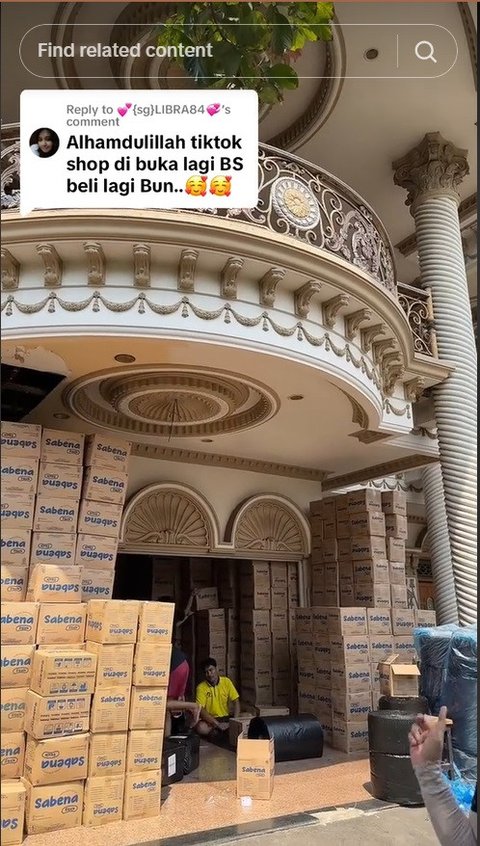 Room Tour Muzdalifah's Luxury House for Sale for Rp40 Billion, Now Becomes a 'Warehouse' of Cardboard Stacks