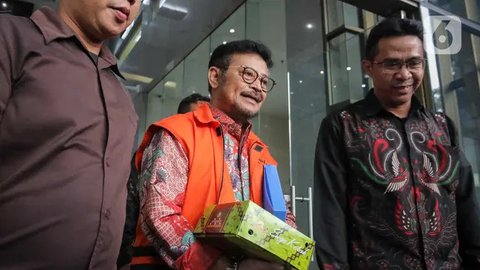 FOTO: Ekspresi Wajah Mantan Mentan Syahrul Yasin Limpo Saat Kembali Menjalani Pemeriksaan di KPK