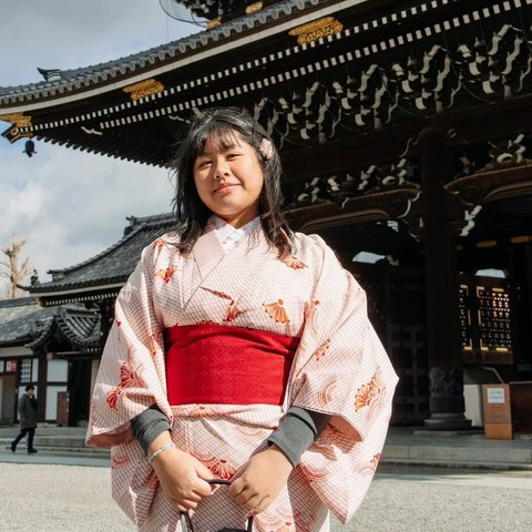 8 Photos of Andhika Pratama and Ussy Family in Matching Kimonos While on Vacation in Japan