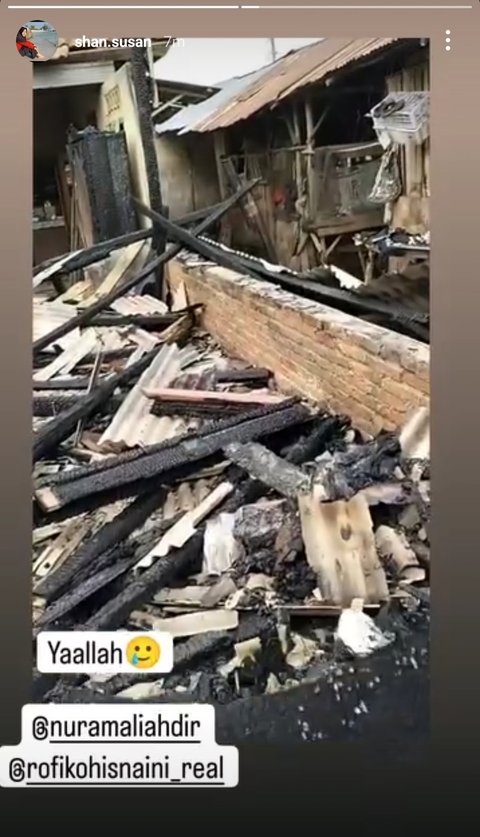 Namun hingga kini ini belum diketahui penyebab rumah Fikoh terbakar.<br>