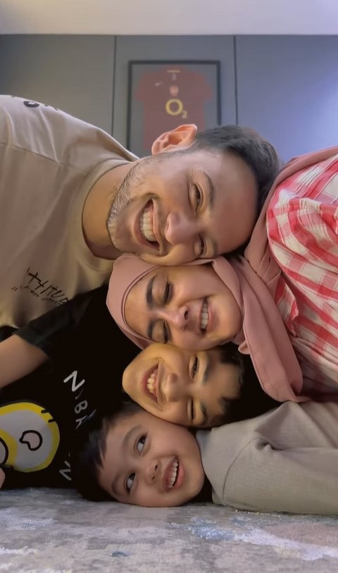 Makin Ganteng, ini Potret Arsen Anak Risty Tagor dan Rifky Balweel Kini Menginjak Usia Remaja