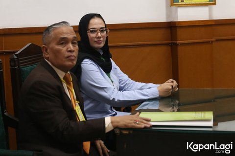 Catherine Wilson dan Idham Masse Saling Serang Soal Nafkah di Sidang Cerai