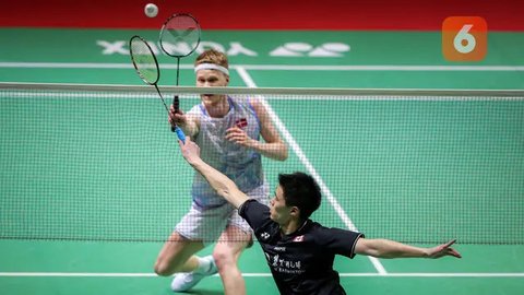 FOTO: Jatuh Bangun Anders Antonsen hingga Akhirnya Segel Juara Indonesia Masters 2024 Usai Bungkam Tunggal Putra Kanada