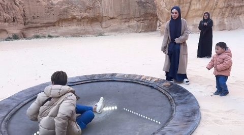 Potret Lesti Kejora dan Rizky Billar Sempat Berkunjung ke Al Ula Usai Umrah