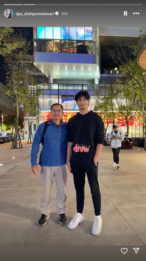 Momen Diah Permatasari Antar Sang Putra Tanding Basket di Taiwan, Tinggi Badannya Bikin Melongo