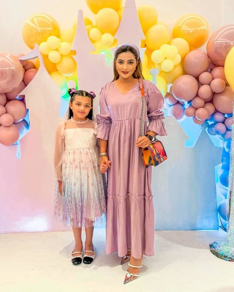 Potret Mewah Ultah Claire Anak Shandy Aulia, Meriah Banget dengan Tema Disney Princess & Dihadiri Banyak Teman Artis