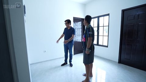 10 Potret Rumah Baru Dustin Tiffani yang Dibeli dari Hasil Kerja Kerasnya, Luas dan Nyaman tapi Masih Sepi Barang