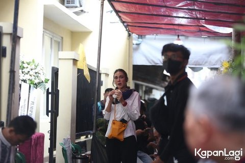 Ini 8 Potret Rumah Sederhana Maxime Bouttier di Gang Sempit, Jauh Beda dengan Milik Luna Maya