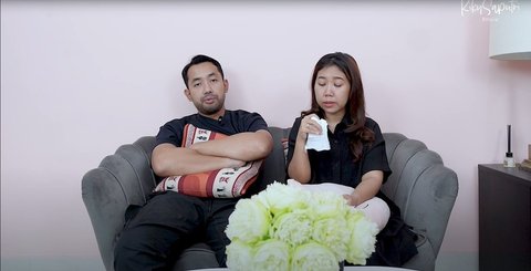 Ovarium Kiky akhirnya harus diangkat