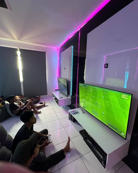 Berawal dari Usaha Rental PS Kecil-kecilan, Komika Arafah Rianti kini Punya Game Center dan Warnet