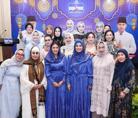 Potret Annisa Pohan Tampil Cantik dan Bikin Pangling Pakai Hijab di Acara Buka Bersama dengan Anggota Partai