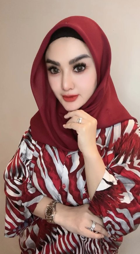 Sudah Berhijab Sejak Desember 2023