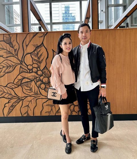 Potret Sandra Dewi dan Harvey Moeis yang Selalu Mesra Meski Sudah Miliki Dua Anak, Romantis Bak di Drakor yang Bikin Baper