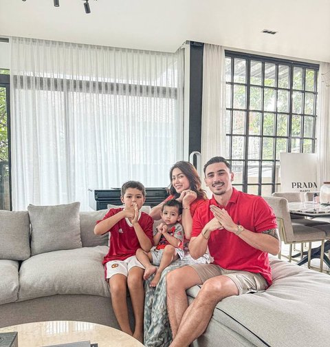 Manage the House Together While the Domestic Helper is on Eid Vacation, Jessica Iskandar Admits Her Toughest Challenge is Waking Up Early