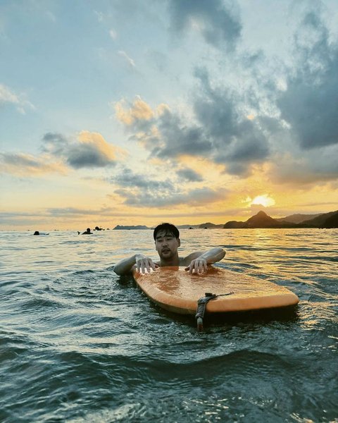 Potret Seru Liburan Maudy Ayunda dan Jesse Choi ke Lombok, Vibesnya Serasa Lagi Honeymoon