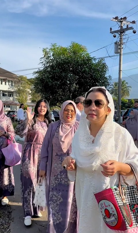 Potret Mayangsari dan Bambang Trihatmodjo saat Momen Lebaran, Dirayakan Tanpa Bersama Sang Anak