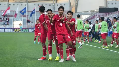 Timnas Indonesia U-23 berhasil menaklukkan Australia U-23 dalam pertandingan kedua Grup A Piala Asua U-23 di Stadion Abdullah bin Khalifa, Doha, Qatar, Kamis (18/4/2024) malam WIB. Tim asuhan Shin Tae-yong menang tipis 1-0 dalam duel alot tersebut. Foto: dok. PSSI