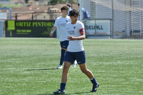 Pernah Menjadi Pemain Terbaik PSG U-17