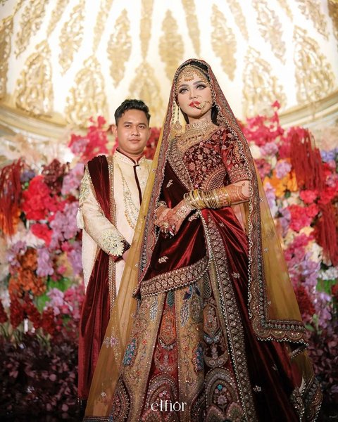 Wedding Dream Terwujud, Berikut Ini 8 Potret Putri Isnari di Tampil Seperti Artis Bollywood di Malam Resepsi yang Mewah