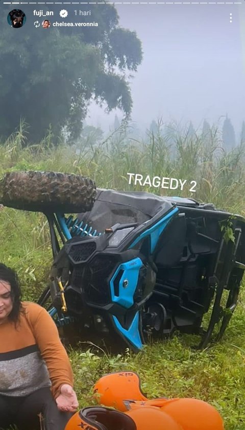 Intip Keseruan Fuji Bareng Bestie Naik Mobil Offroad, Penampilan Tetap On Point Meski Alami Kejadian Ngeri Ban Mobil Lepas