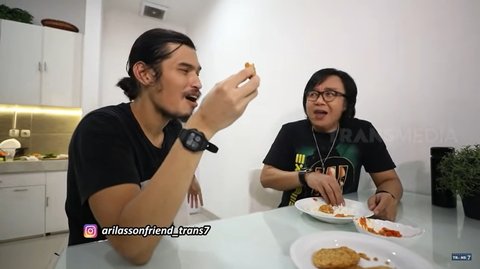 Jarang Tersorot, Intip Potret Rumah Penyanyi Virzha di Dalamnya Ada Studio Pribadi