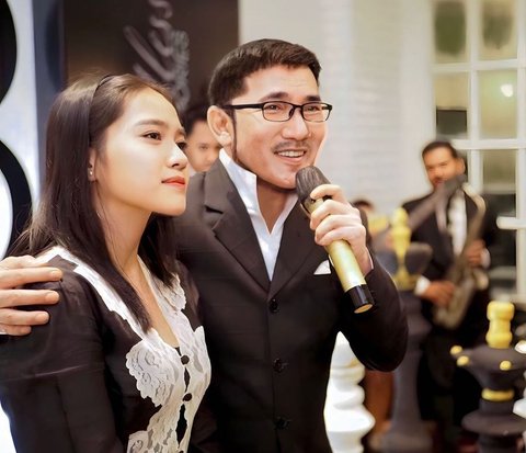 Cantik dan Punya Suara Merdu Seperti Sang Papa, Potret Aisyah Putri Kedua Yana Julio yang Jarang Tersorot Publik