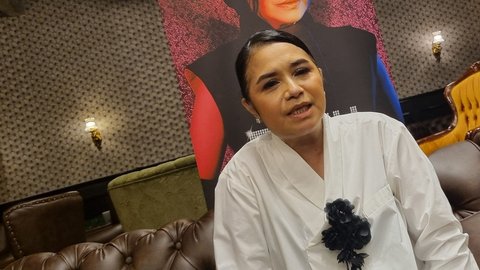 Ruth Sahanaya Dapat Hadiah Sekolah Gratis dari Jeffrey Waworuntu, Bersyukur Punya Suami yang Selalu Mendukung