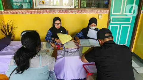 FOTO: Pendaftaran Penerimaan Peserta Didik Baru Jakarta Jenjang SD Sudah Dibuka