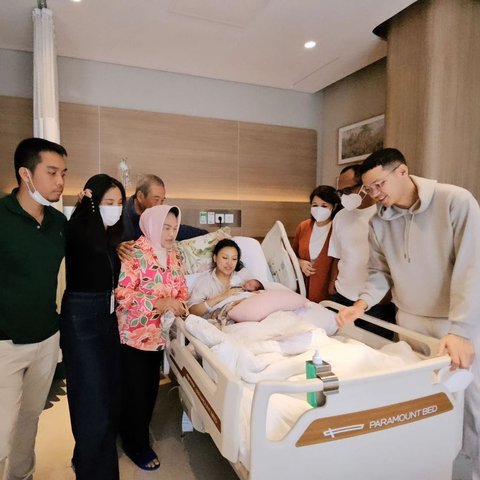 Momen Hetty Koes Endang Isi Acara di Singapura dan Dihadiri Presiden