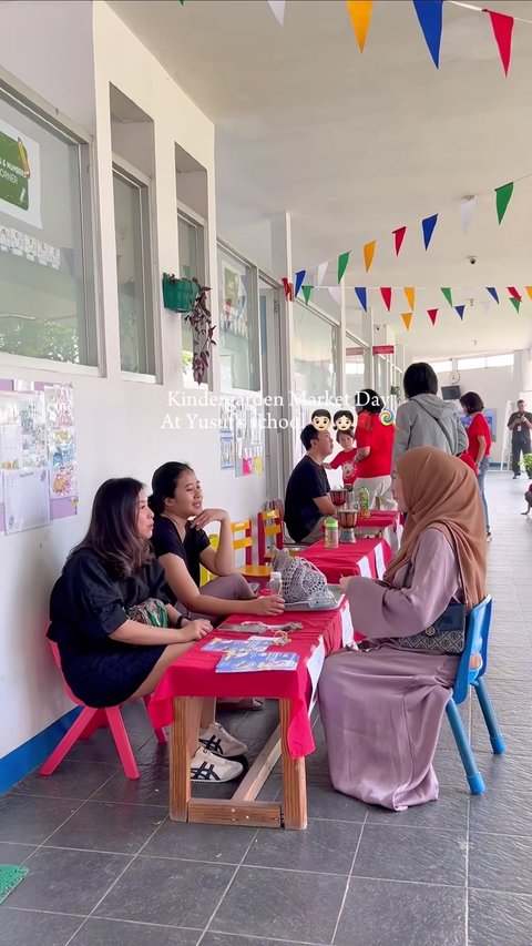 Potret Terbaru Larissa Chou yang Sedang Hamil Besar, Cantik Banget saat Hadiri Acara Sekolah Anaknya