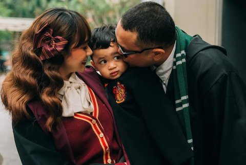 Bertema 'Harry Potter', Intip Foto-foto Keseruan Gin Anak Gilang Dirga di Momen Ultah ke-2