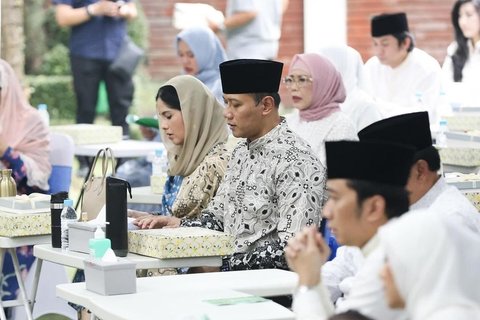 Potret Cantik Annisa Yudhoyono di Acara Pengajian, Tampil Berkerudung Curi Perhatian