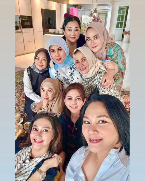 Tetap Cantik dan Awet Muda, Intip Potret Reuni Artis Lawas Dari Dian Nitami Hingga Bella Sahapira  yang Sahabtan Selama 24 Tahun