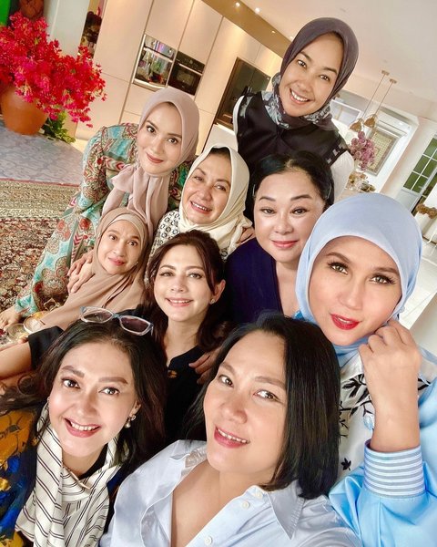 Tetap Cantik dan Awet Muda, Intip Potret Reuni Artis Lawas Dari Dian Nitami Hingga Bella Sahapira  yang Sahabtan Selama 24 Tahun