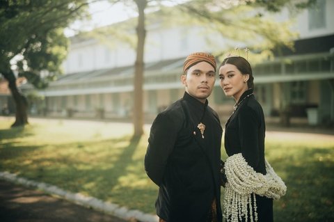 Seperti di Keraton Pangeran Putri, Intip Deretan Potret Prawedding Thariq Halilintar dan Alliyah Massaid di Solo