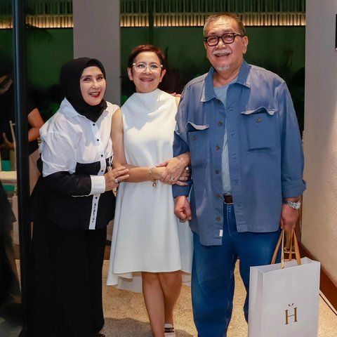 Potret Mewah dan Meriah Pesta Ultah Ke-58 Nurul Arifin, Teman Artis dari Eva Arnaz Sampai Yessy Gusman Hadir