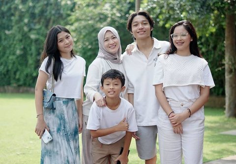 Disebut Anak Tercantik Pasha Ungu, Potret Nasha Anaya yang Kini Sudah SMA dan Punya Badan Tinggi