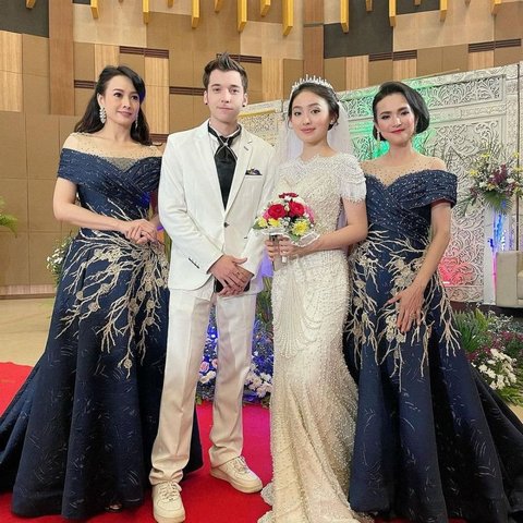 10 Potret 'Pernikahan' Artis yang Bikin Kaget Netizen, Terbaru Robby Purba & Raline Shah