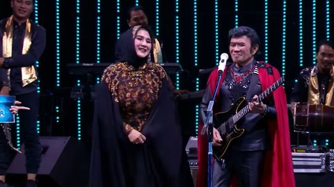 7 Film Terbaik Rhoma Irama & Yati Octavia dengan Dialog Ikonik 'Rhoma & Ani'