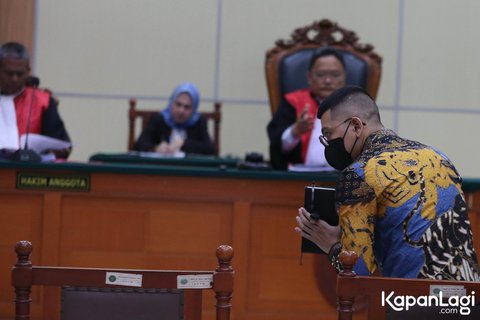 Potret Yudha Arfandi di Sidang Kasus Kematian Dante, Kuasa Hukum Ditegur Tamara Tyasmara 'Jangan Senyum Pak, Anak Saya Meninggal'