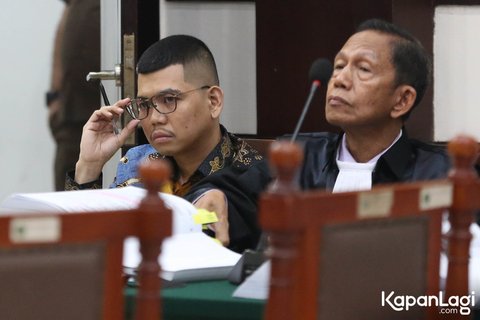 Potret Yudha Arfandi di Sidang Kasus Kematian Dante, Kuasa Hukum Ditegur Tamara Tyasmara 'Jangan Senyum Pak, Anak Saya Meninggal'