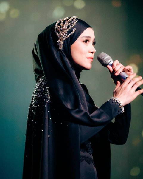 Has an Extraordinary Talent in Singing Dangdut