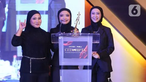 FOTO: Anugerah Perempuan Hebat 2024 dari Liputan6.com Mempersembahkan Penghargaan untuk Wanita yang Menginspirasi, Ini Penerimanya