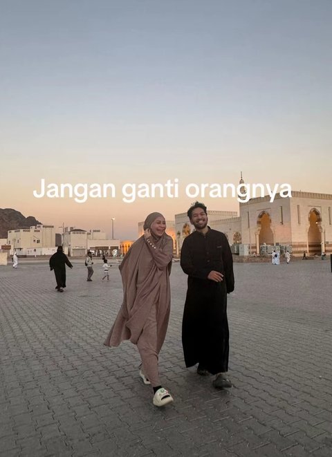 Kembali Bersama, 8 Potret Ira Nandha Rujuk dengan Suami Setelah Enam Kali Diselingkuhi, Umrah Bareng