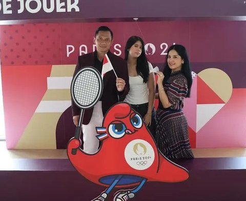 Cantik Banget, Potret Almira Yudhoyono Anak Annisa Pohan & AHY Tampil Simple saat Menyaksikan Olimpiade 2024 di Paris