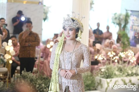 Mas Kawin Sesuaikan Tanggal Pernikahan, Ini Potret Detik-Detik Akad Nikah Ade Govinda dan Indi Arisa